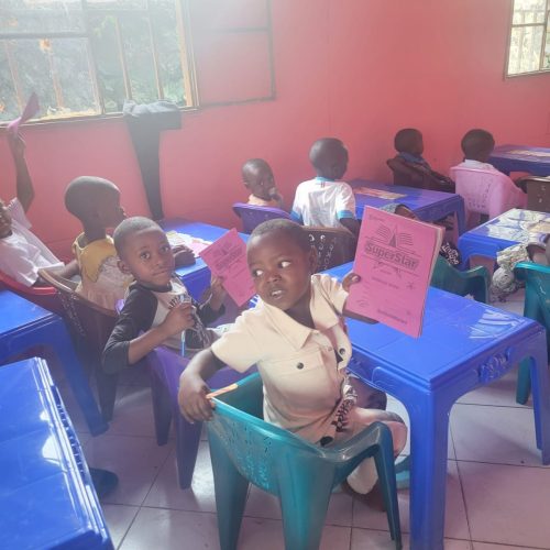 primo-giorno-scuola-a-Goma-2 (1)